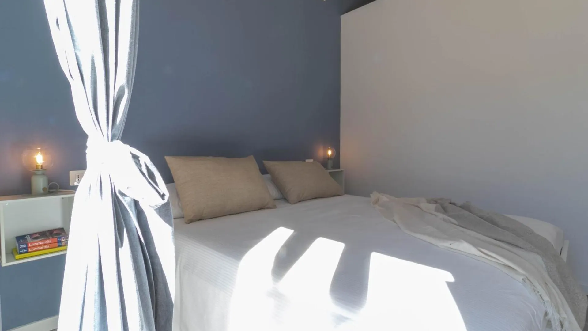 Apartment Mamma Ciccia - Modern Apt In The Historic Centre Mandello del Lario Italy