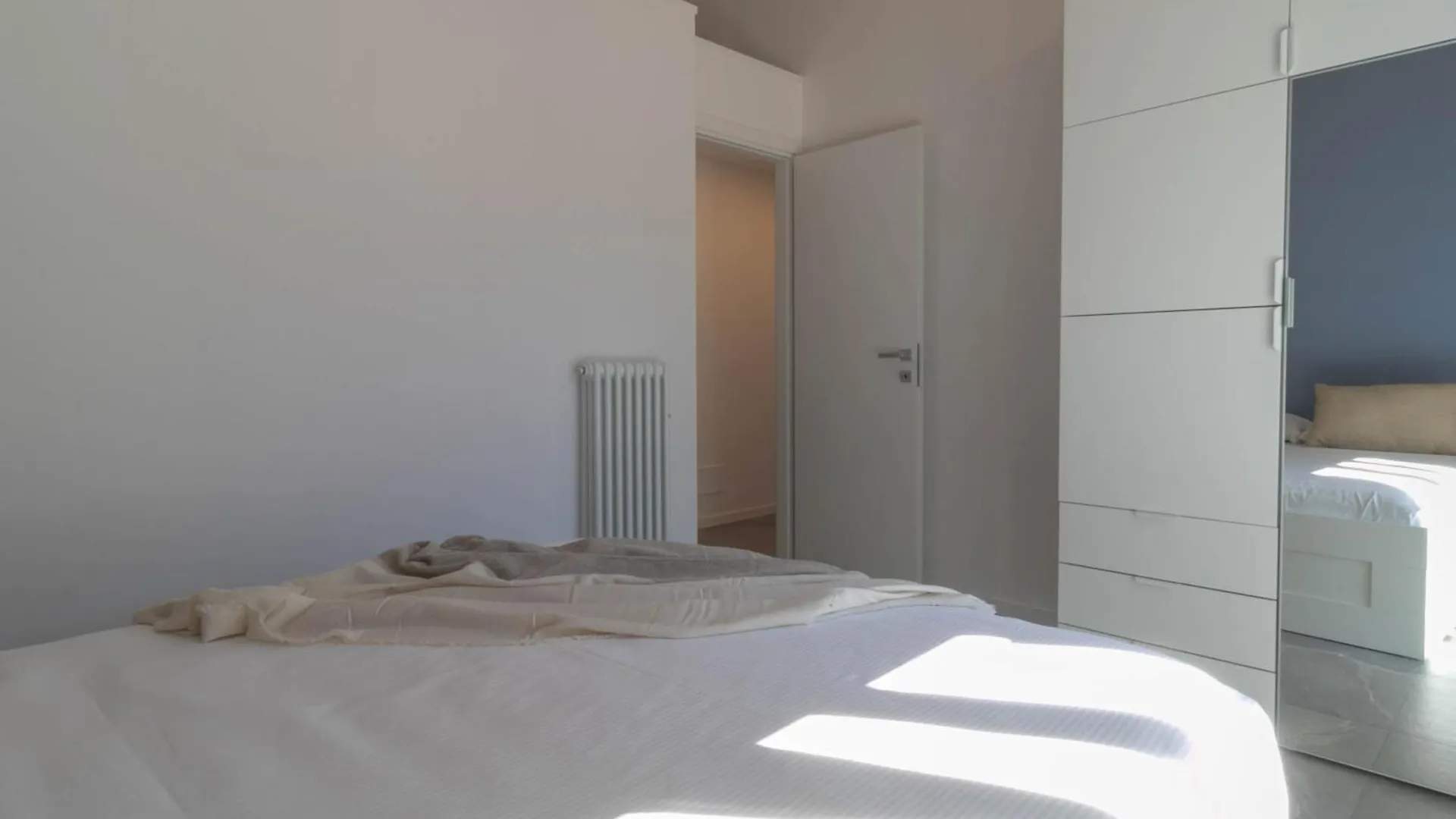 Apartment Mamma Ciccia - Modern Apt In The Historic Centre Mandello del Lario