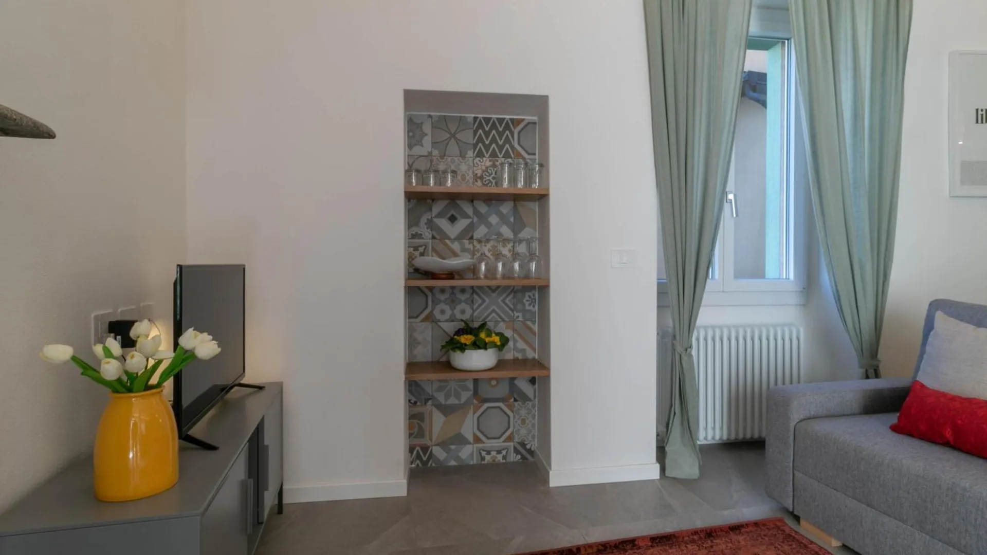 Mamma Ciccia - Modern Apt In The Historic Centre Mandello del Lario 0*,