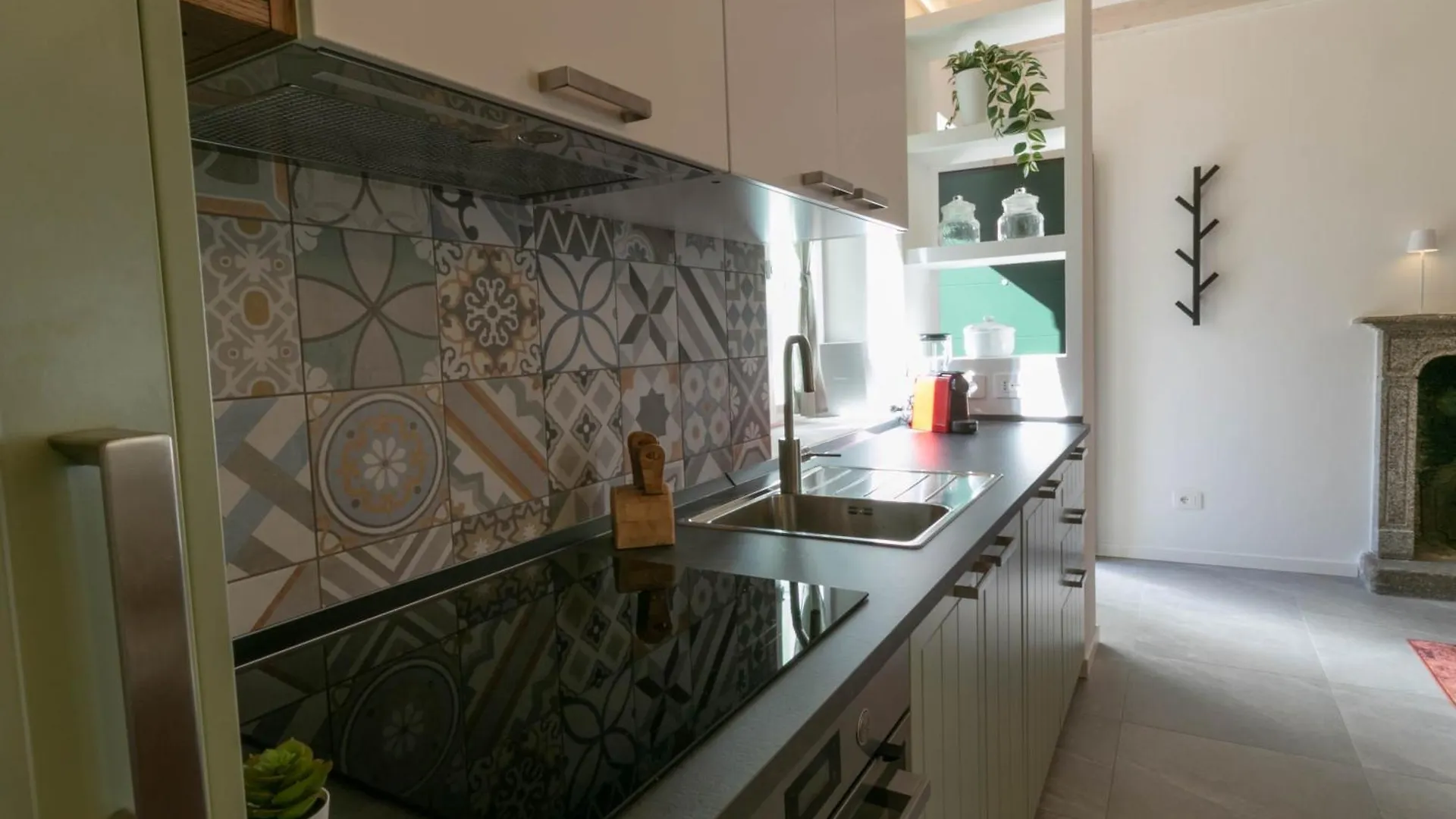 Apartment Mamma Ciccia - Modern Apt In The Historic Centre Mandello del Lario