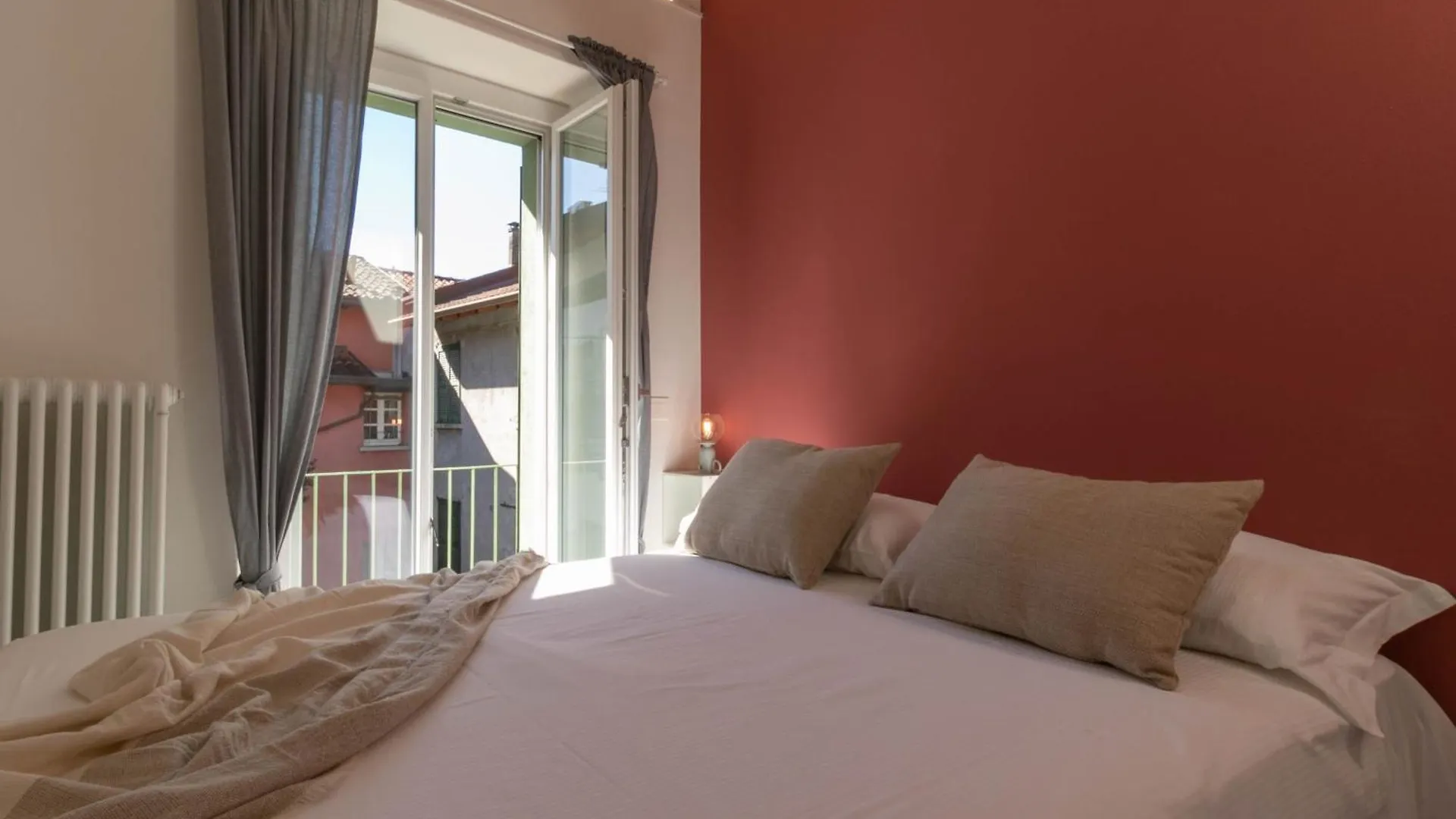 Apartment Mamma Ciccia - Modern Apt In The Historic Centre Mandello del Lario
