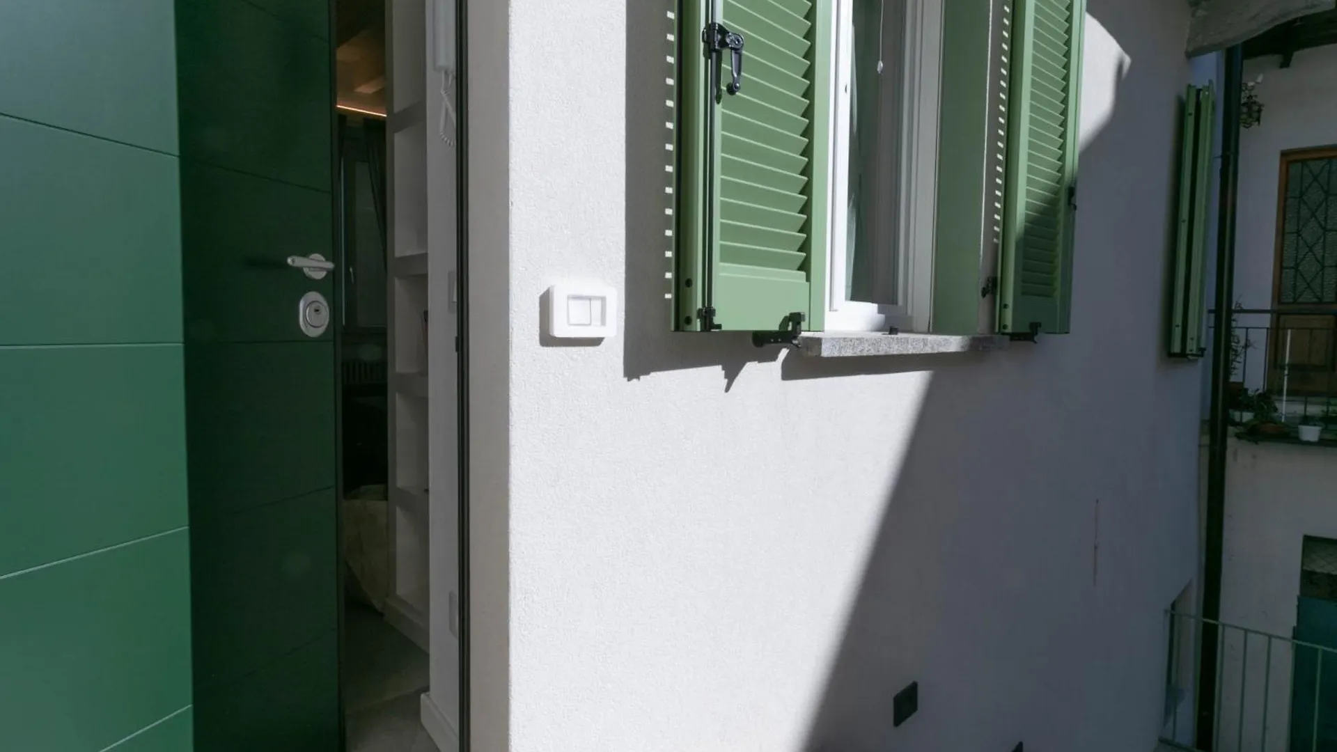 Apartment Mamma Ciccia - Modern Apt In The Historic Centre Mandello del Lario Italy