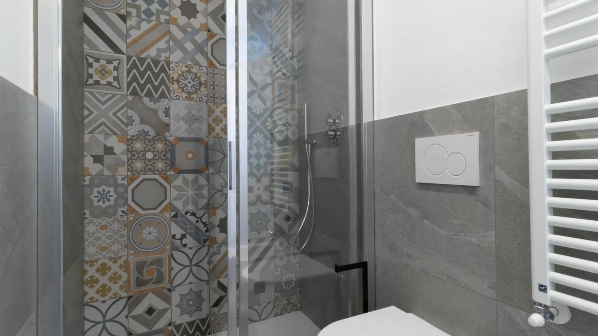 Mamma Ciccia - Modern Apt In The Historic Centre Mandello del Lario Apartment